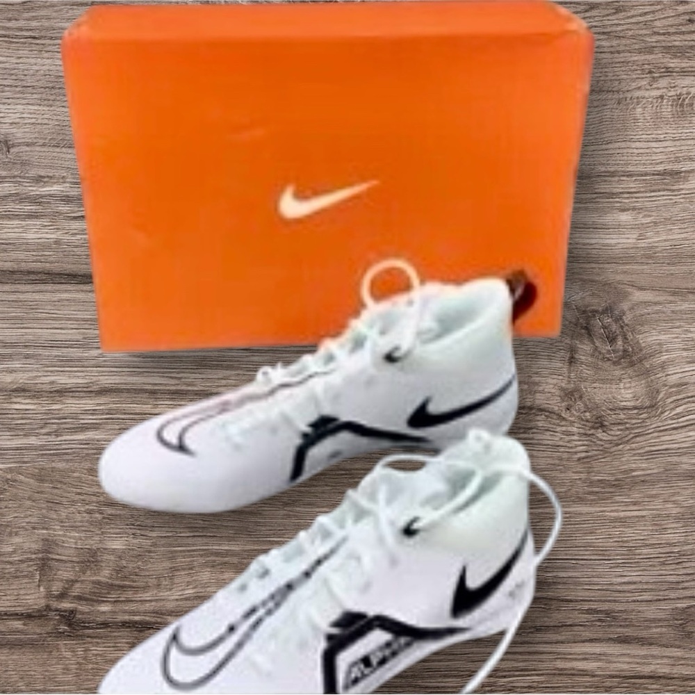 New Nike Alpha Menace Pro 3 Football Cleats White and Black Youth Boys Size 13